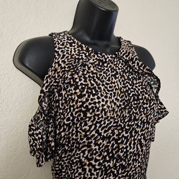 Topshop Animal Print Cold Shoulder Romper - Picture 3 of 9